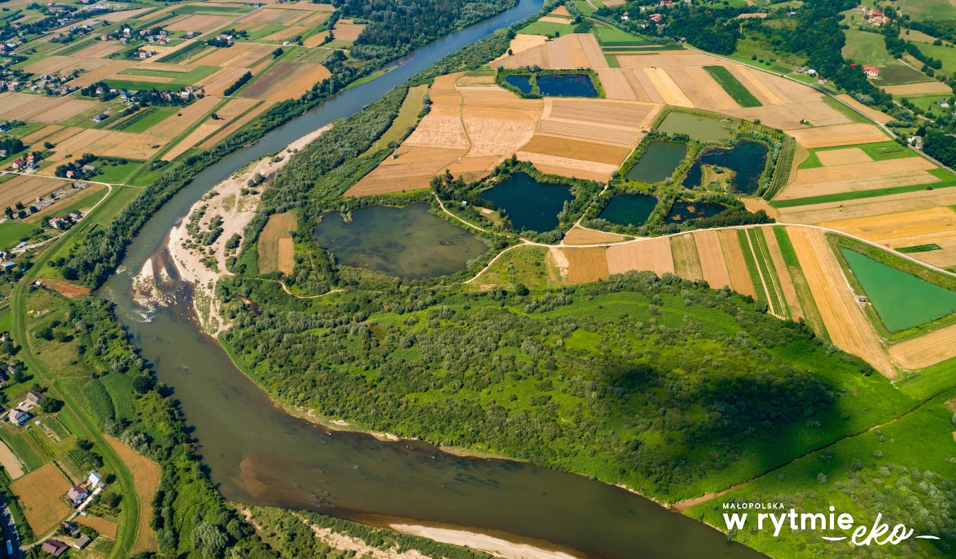 Rzeka Dunajec z Doliną Dunajca